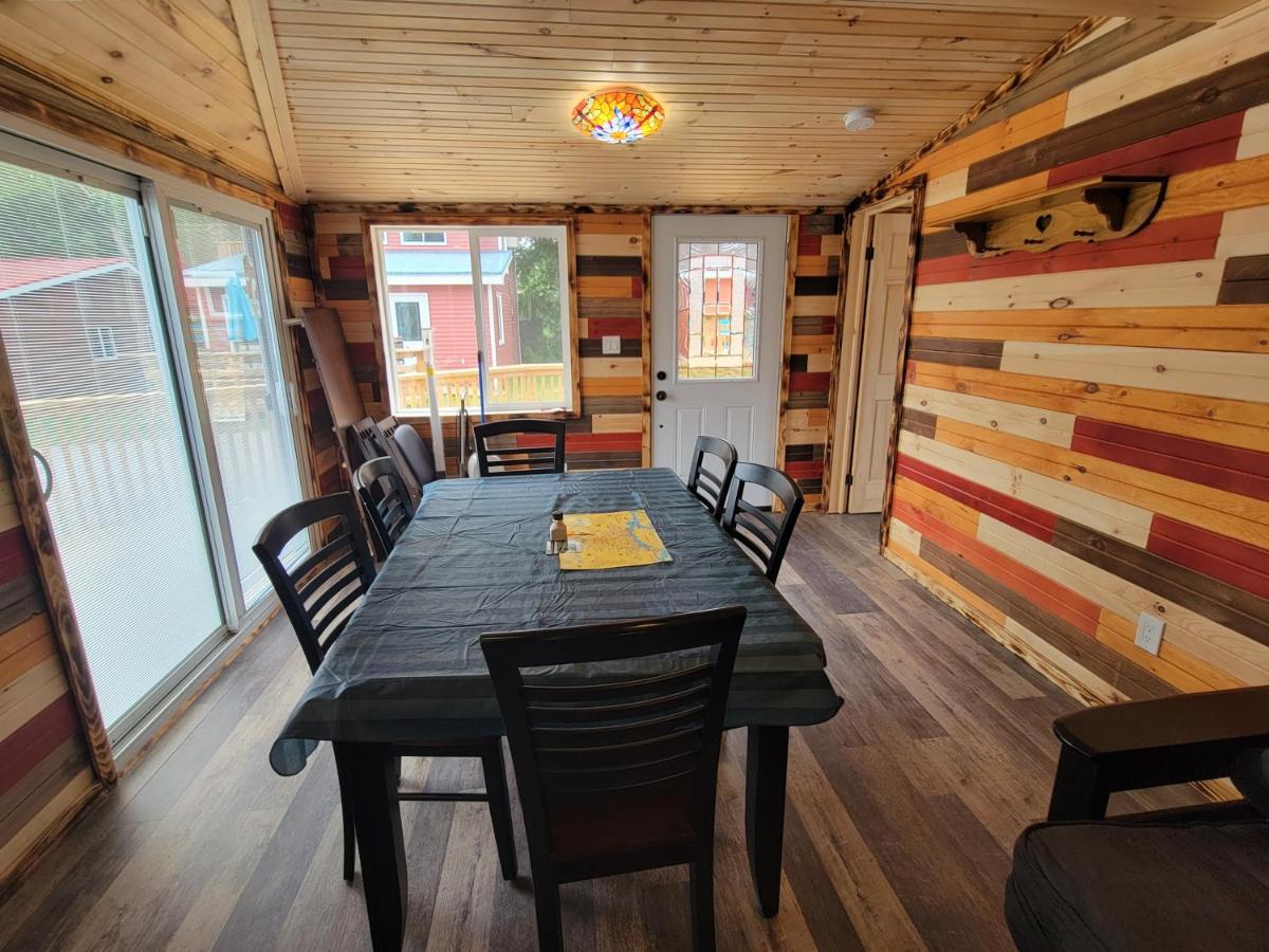 Stoneburg Cove Cottages Carrying Place Экстерьер фото
