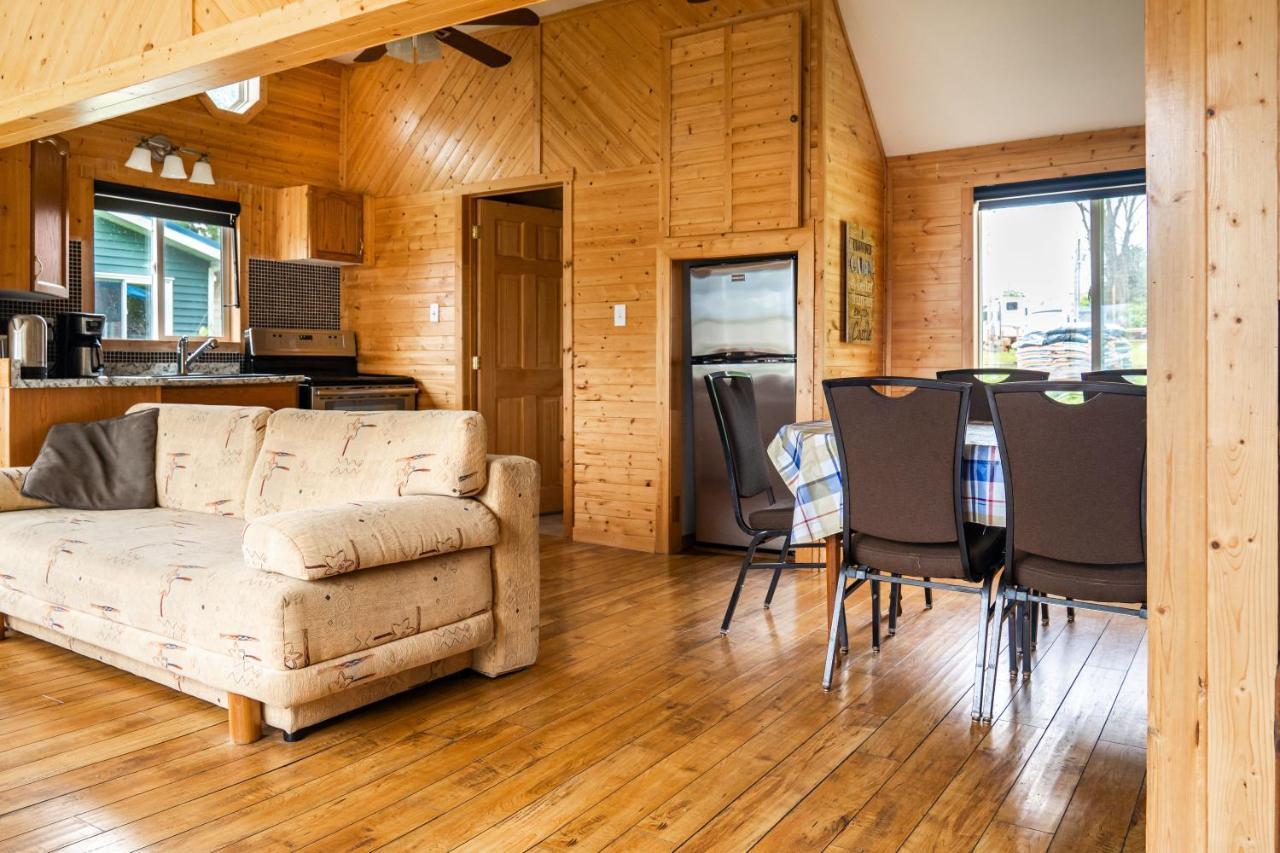 Stoneburg Cove Cottages Carrying Place Экстерьер фото