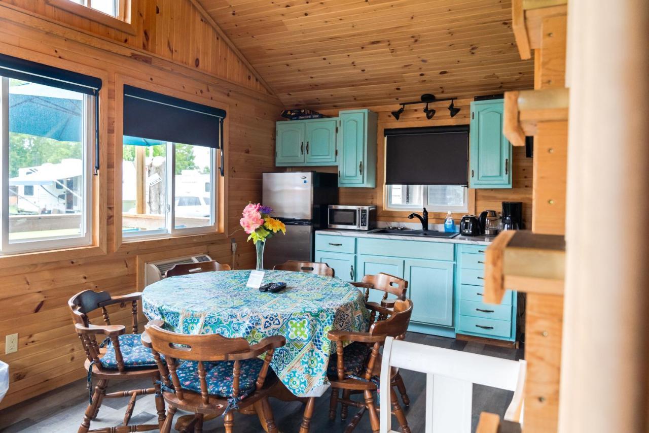 Stoneburg Cove Cottages Carrying Place Экстерьер фото